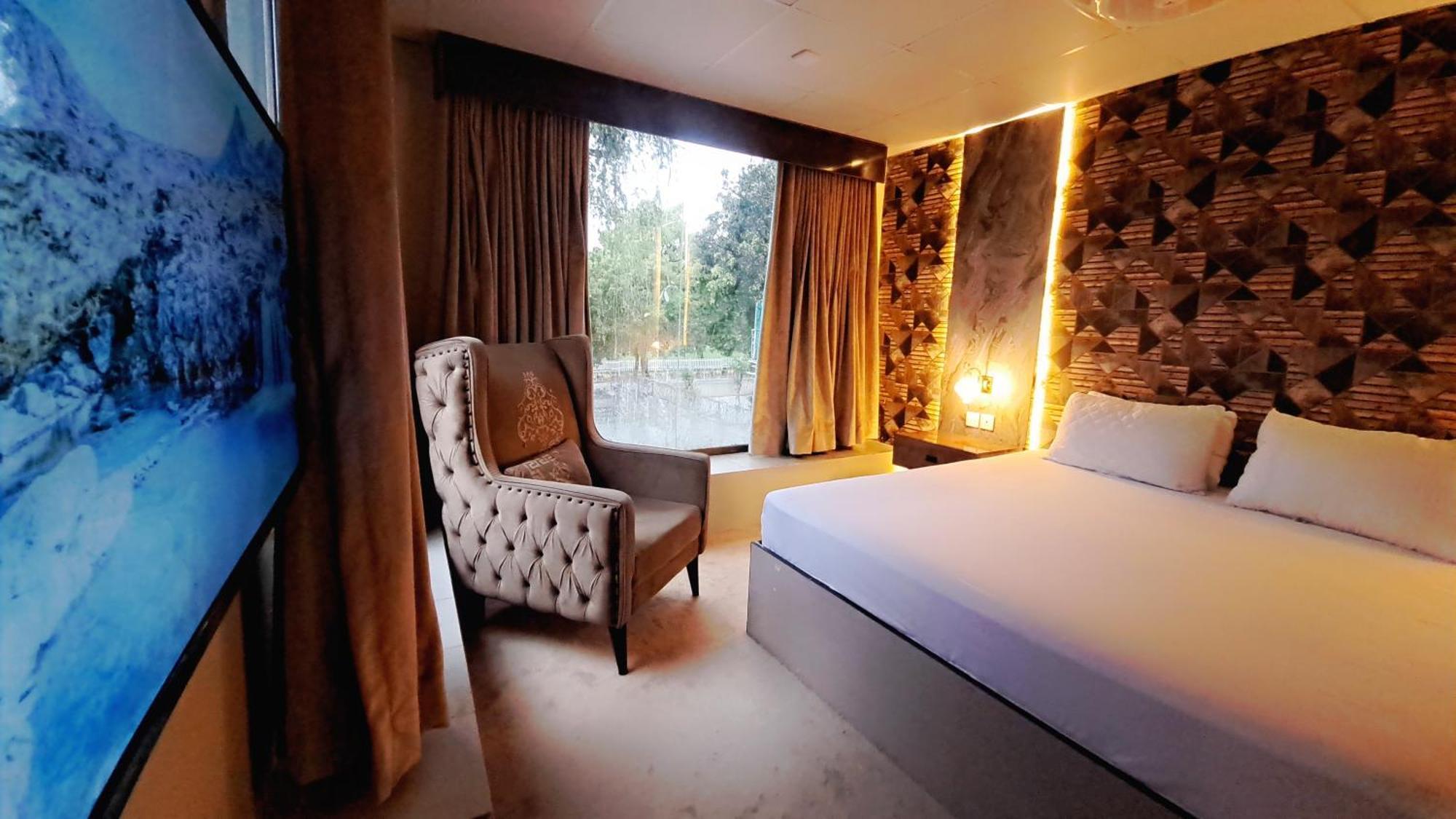 Laca Sa Lodge Opp Canturus Mall Islamabad Exterior foto